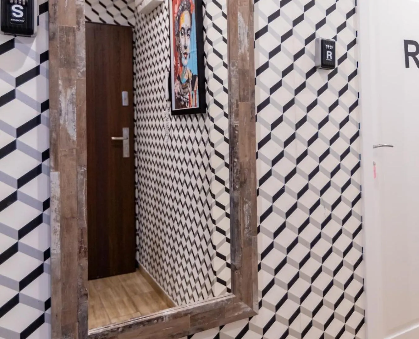 Unitapartament Short Rent Apartment In Warsaw By Metro Station Rondo Onz Apart With 3Bedrooms 22 Πολωνία