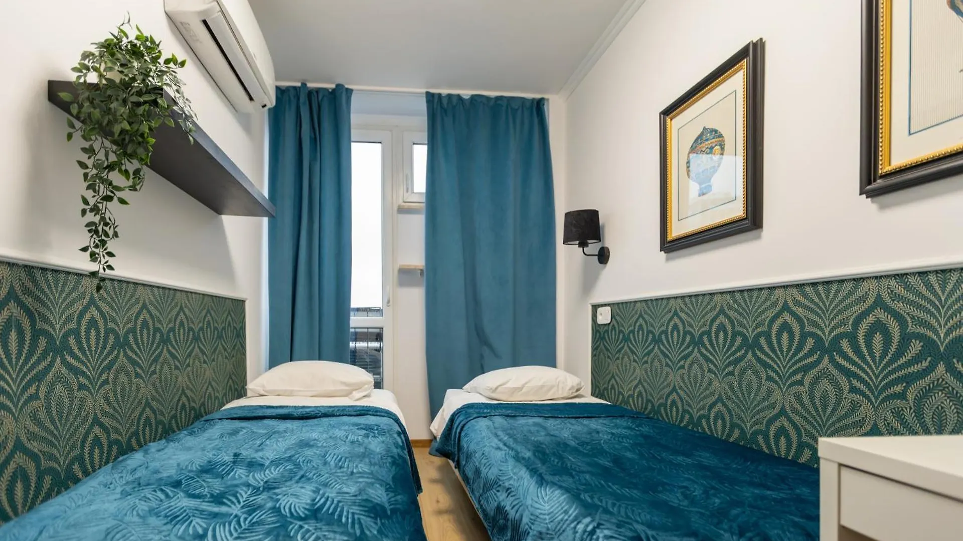 Unitapartament Short Rent Apartment In Warsaw By Metro Station Rondo Onz Apart With 3Bedrooms 22 Πολωνία