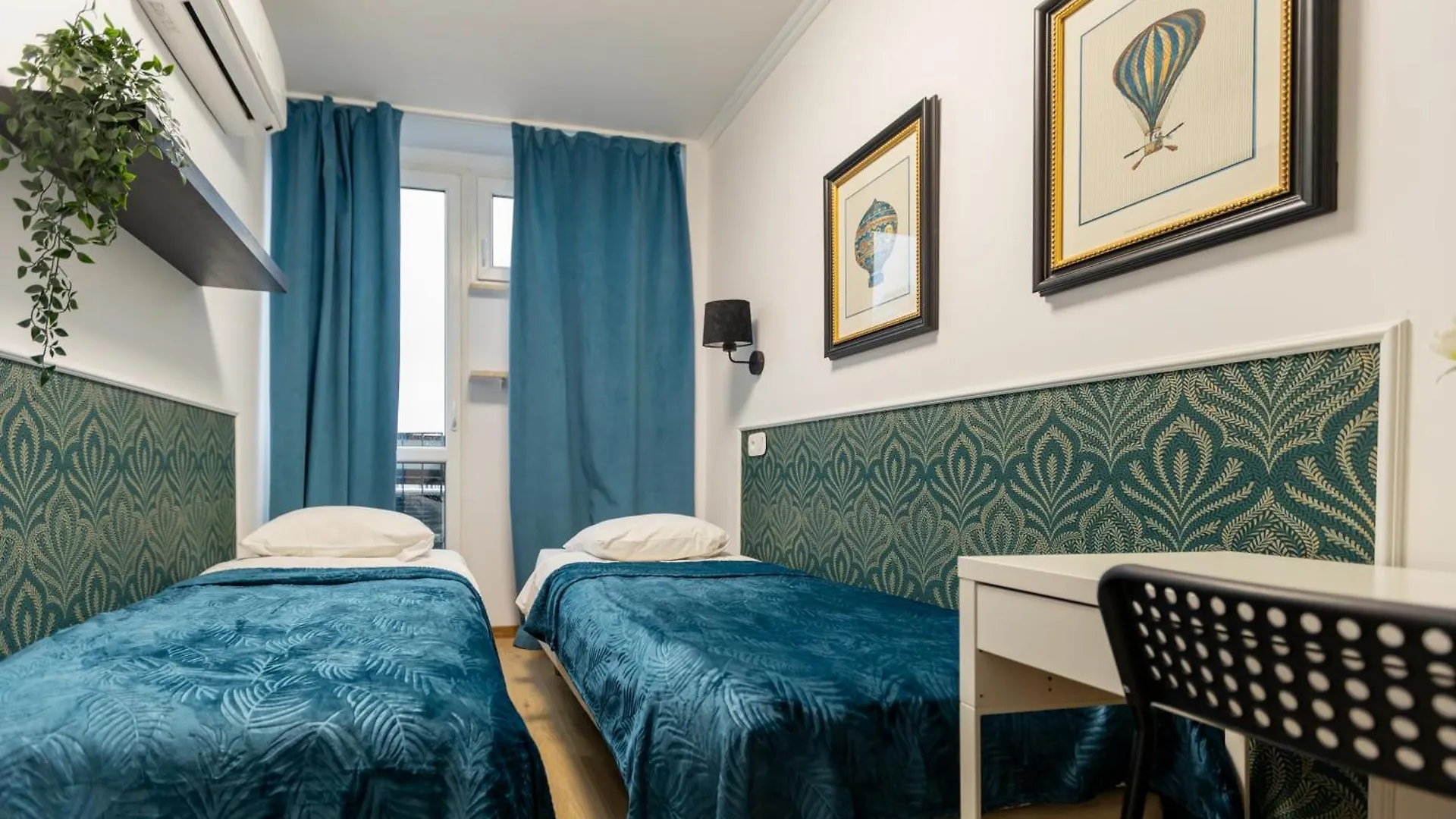 Unitapartament Short Rent Apartment In Warsaw By Metro Station Rondo Onz Apart With 3Bedrooms 22